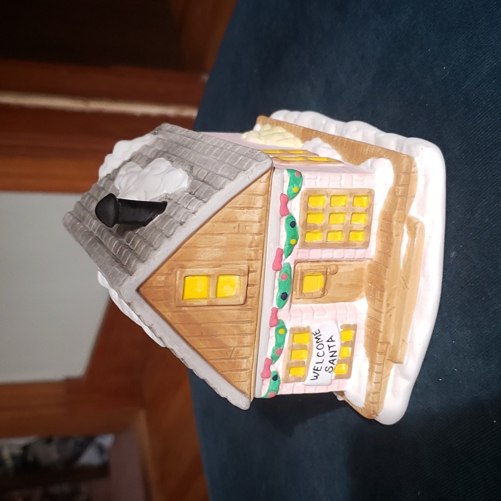Vintage ceramic 1997 Christmas country store by figi's